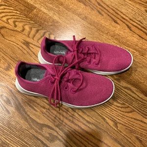 ALLBIRDS pink sneakers - size Women's 10. Worn just once!